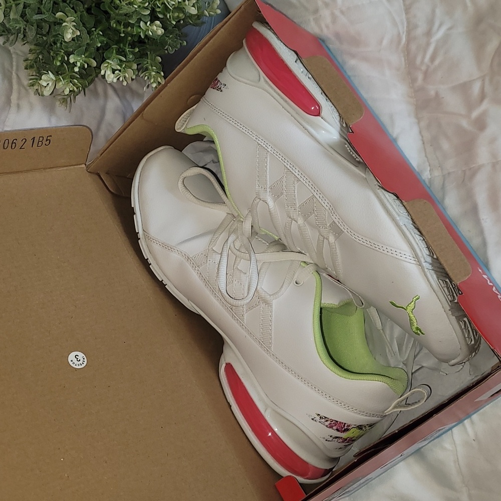 Puma Sneakers Softfoam+ Size 8.5